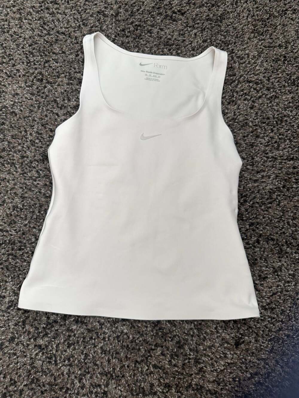 Nike Women's Midweight Form Tank Top